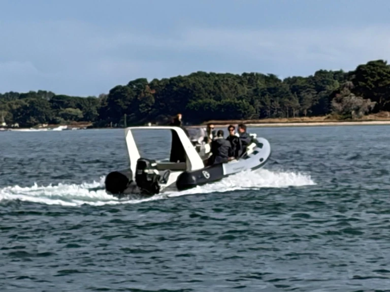 Wynajmij Brig Eagle 650 H w Baden