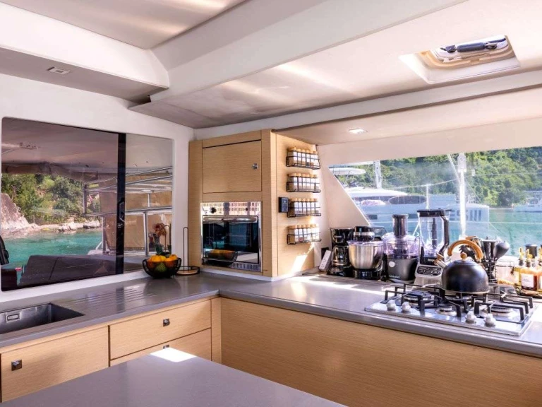 Wynajmij Luksusowy jacht z lub bez skippera Fountaine Pajot w Tortola