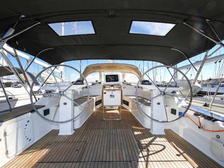 Wynajem łodzi Bavaria Cruiser 45 w Pula na SamBoat 