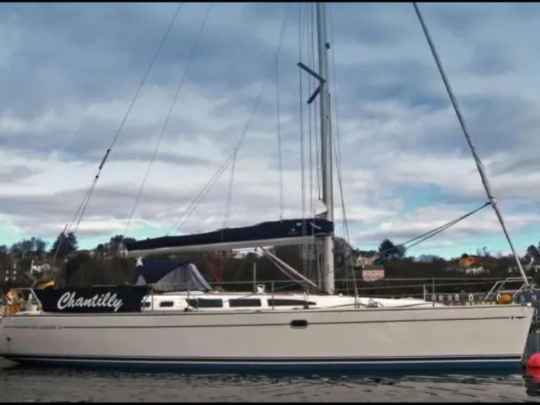 Wynajem łodzi Oban tanio Sun Odyssey 43
