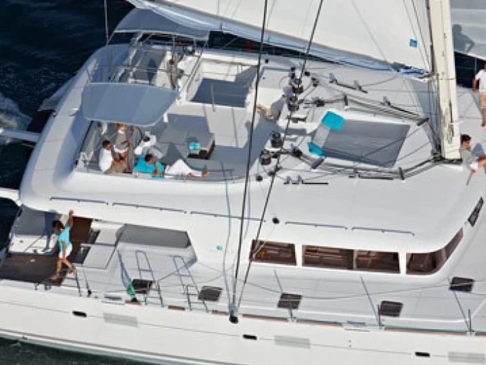 Wynajmij Katamaran z lub bez skippera Lagoon w Port de Hyères (St Pierre)