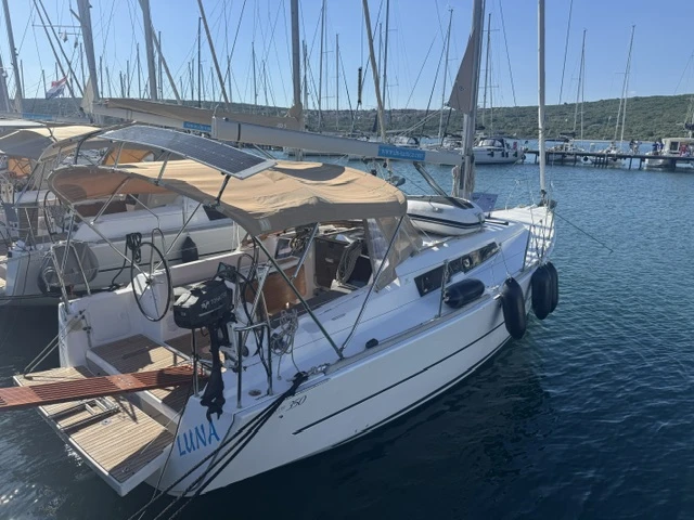 Wynajem łodzi Punat tanio Dufour 350 Grand Large