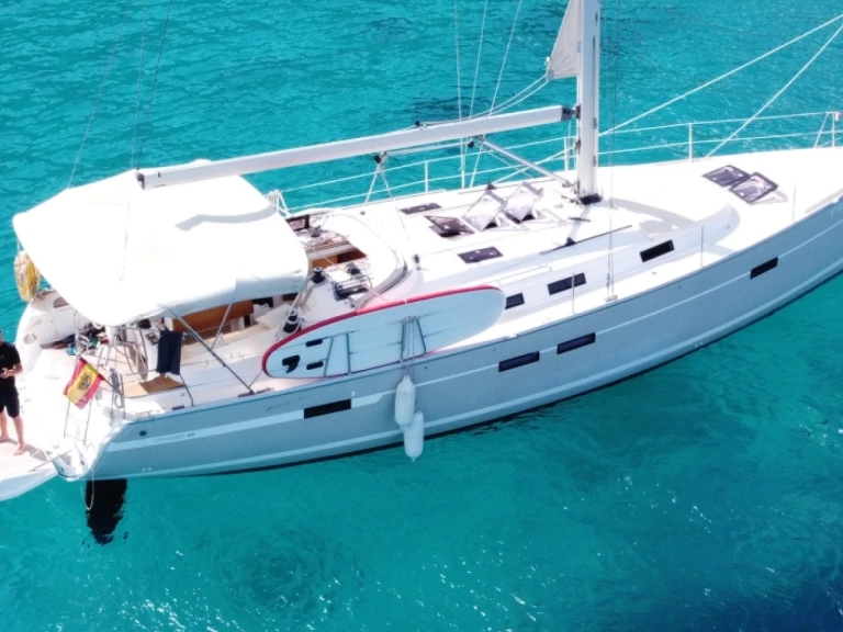 Bavaria Bavaria 45 Cruiser między profesjonalistami a osobami prywatnymi w Puerto Puebla de Farnals