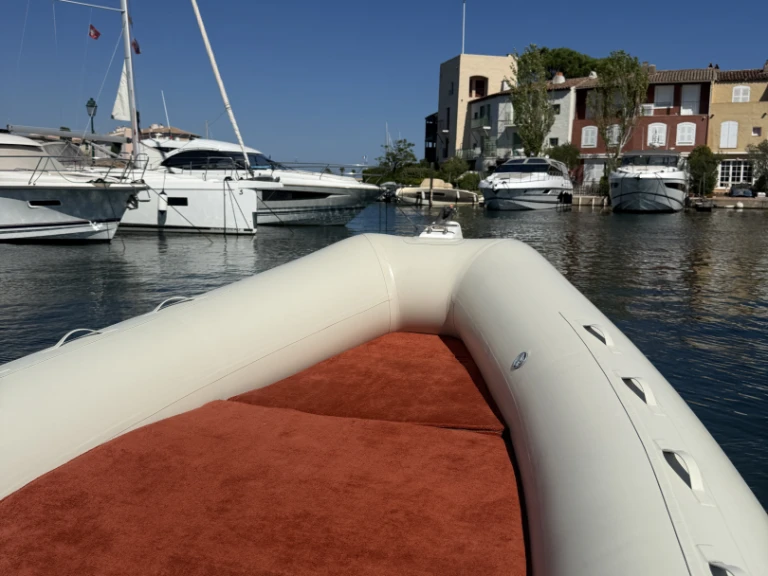 Wynajmij Łódż półsztywna z lub bez skippera Stylmer w Port Grimaud