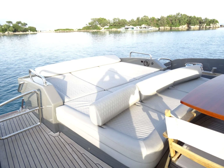 Wynajem w Korfu- Azimut SUPER TOY na SamBoat