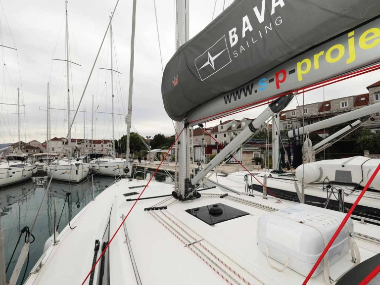 Wynajem łodzi Bavaria Bavaria C42 w Zadar na SamBoat 
