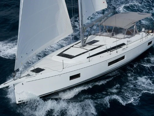 Wynajem łodzi Bénéteau Oceanis 51.1 w Nikiána na SamBoat 