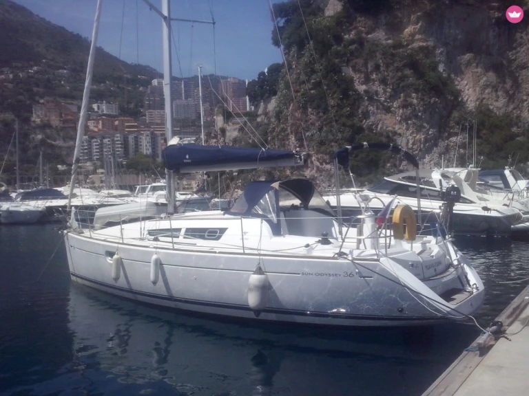 Wynajmij Jeanneau Sun Odyssey 36i w Saint-Mandrier-sur-Mer