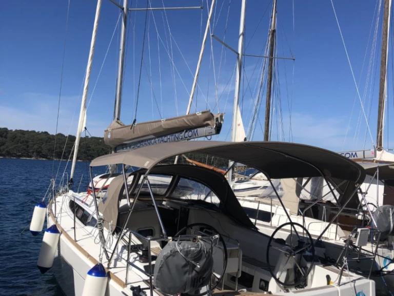 Wynajem w Punat- Jeanneau Sun Odyssey 349 na SamBoat