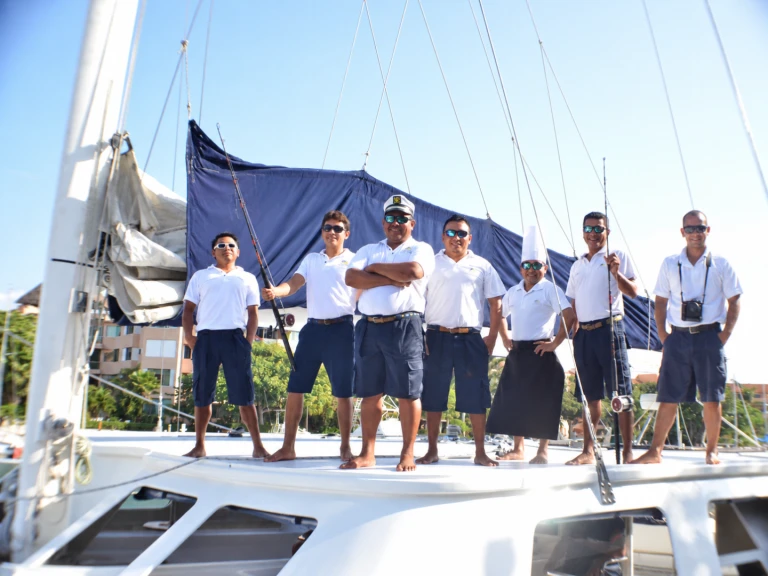 Wynajmij Katamaran z lub bez skippera Custom Made w Riviera Maya