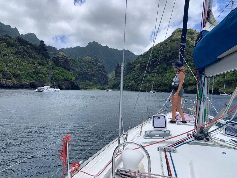 Wynajem łodzi Bénéteau Oceanis 423 w Nuku-Hiva na SamBoat 