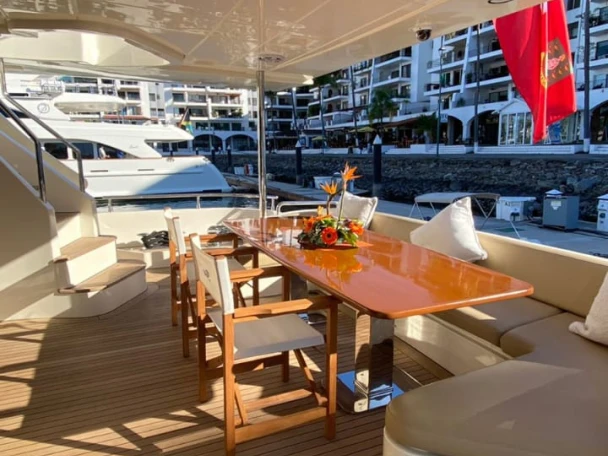 Wynajem łodzi Azimut Azimut 85 w Marina Vallarta na SamBoat 