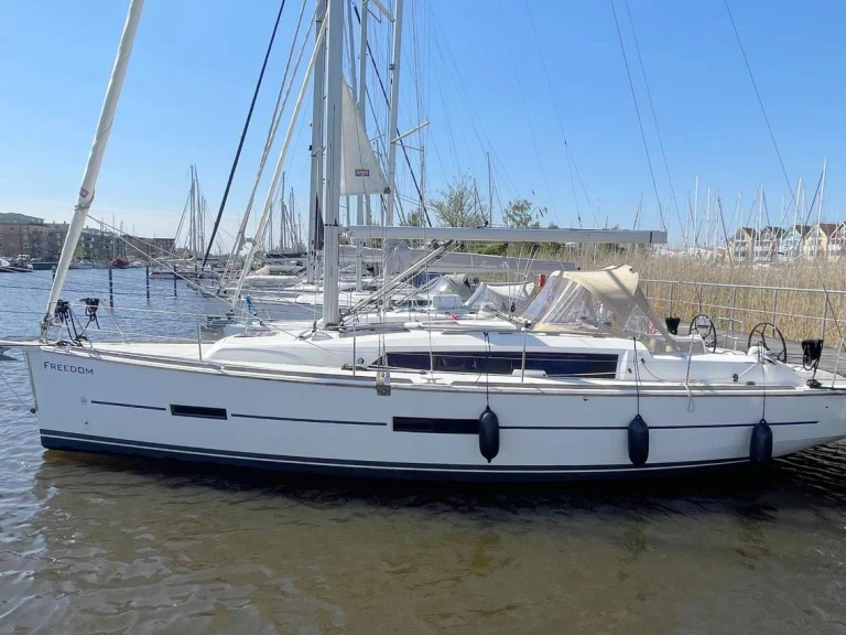 Wynajem w Barth- Dufour Dufour 382 Grand Large na SamBoat