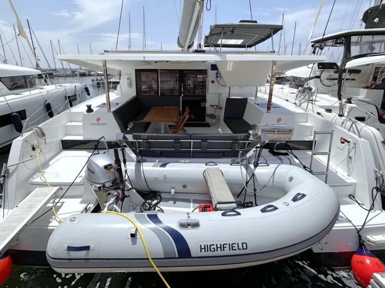 Wynajmij Fountaine Pajot Isla 40 w Can Pastilla