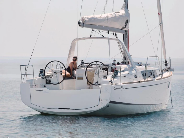 Bénéteau Oceanis 35.1 między profesjonalistami a osobami prywatnymi w Flensburg