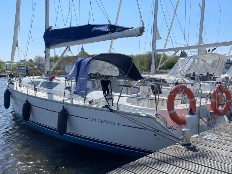 Wynajem w Barth- Jeanneau Sun Odyssey 40 na SamBoat