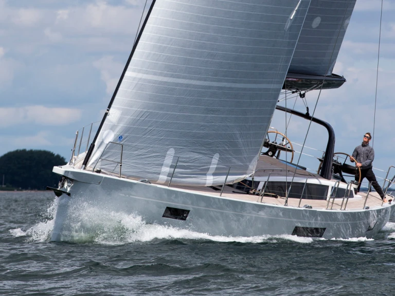 Wynajem Żaglowiec X-Yachts z patentem 
