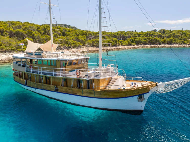 Wynajem łodzi Custom NOVI DAN w Trogir na SamBoat 