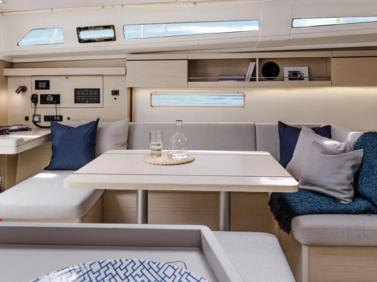 Wynajem w Nea Peramos- Bénéteau Oceanis 40.1 na SamBoat