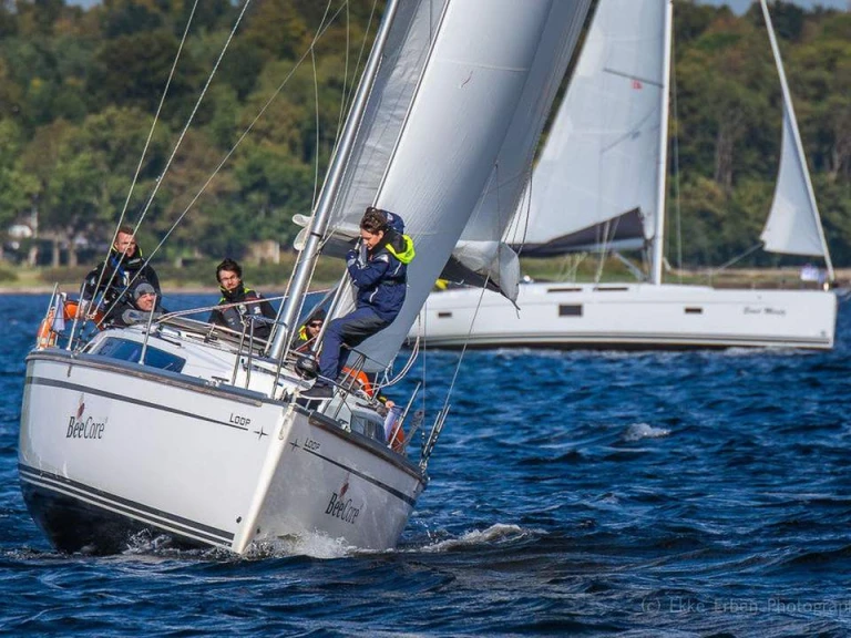 Żaglowiec do wynajmu w Flensburg w najlepszej cenie