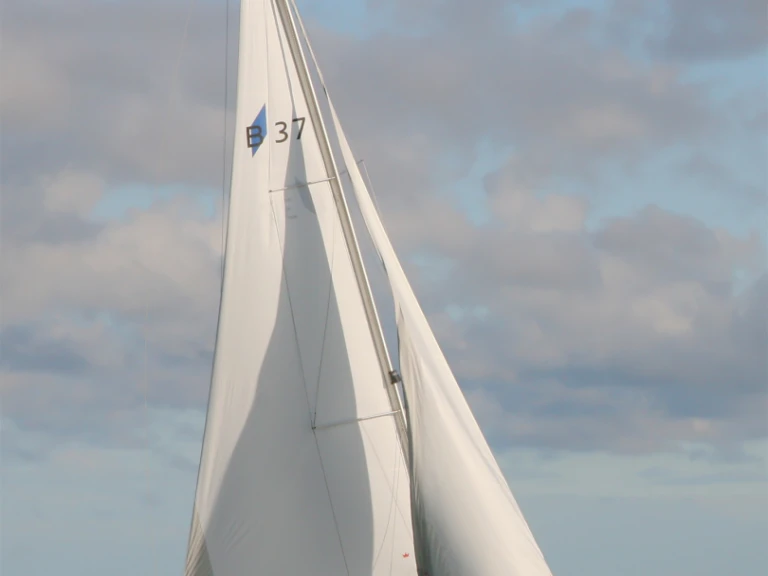 Wynajem łodzi Heiligenhafen tanio Cruiser 37