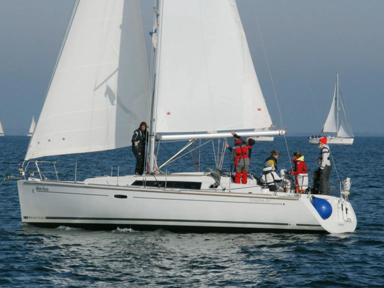 Wynajmij Bénéteau Oceanis 37 w Flensburg