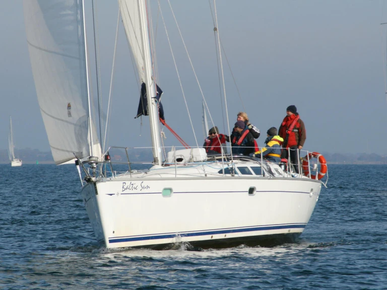 Jeanneau Sun Odyssey 43 między profesjonalistami a osobami prywatnymi w Flensburg