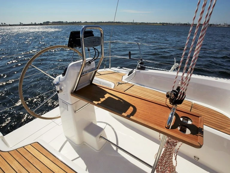 Wynajem łodzi Bavaria Bavaria Easy 9.7 w Mai Khao na SamBoat 