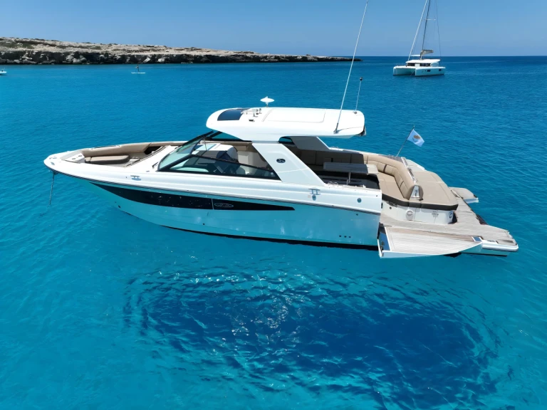 Wynajem łodzi Sea Ray SLX 400 w Ayia Napa Marina na SamBoat 
