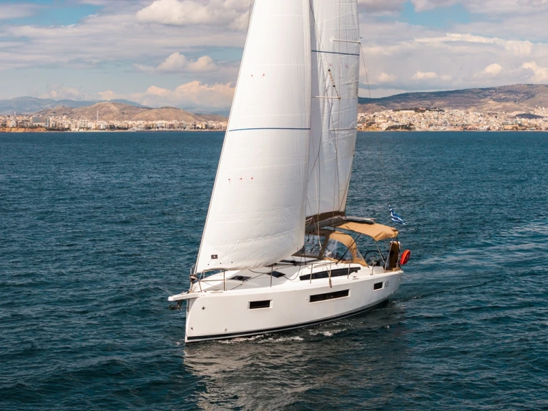 Wynajem łodzi Nea Peramos tanio Sun Odyssey 415