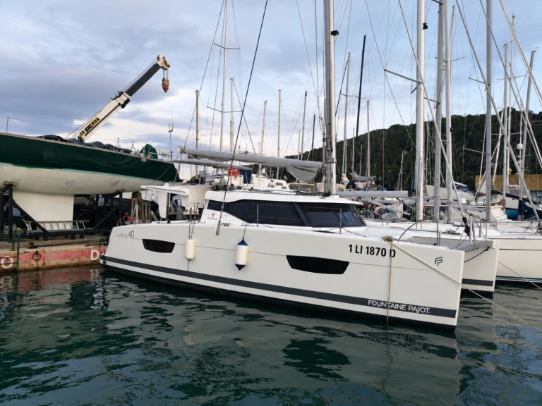 Wynajem w Olbia- Fountaine Pajot Lucia 40 na SamBoat