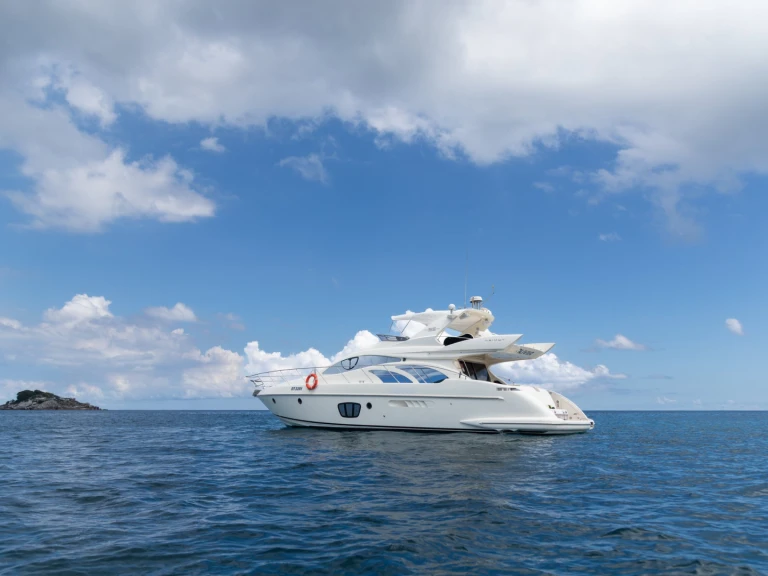 Wynajem łodzi Eden Island tanio Azimut 55 Fly - 4 cab.