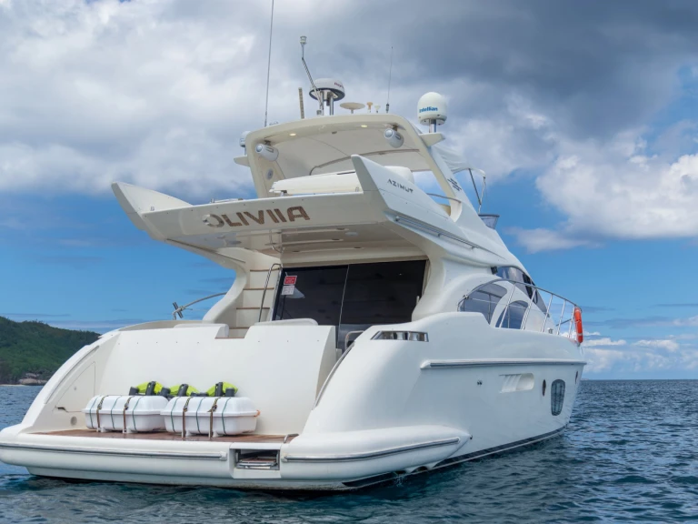Wynajmij Luksusowy jacht z lub bez skippera Azimut w Eden Island