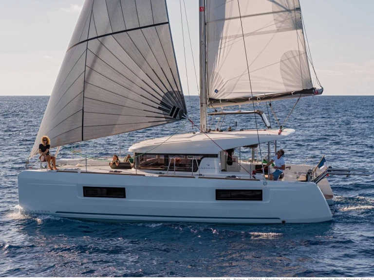 Wynajem Katamaran w Bonifacio - Lagoon Lagoon 40