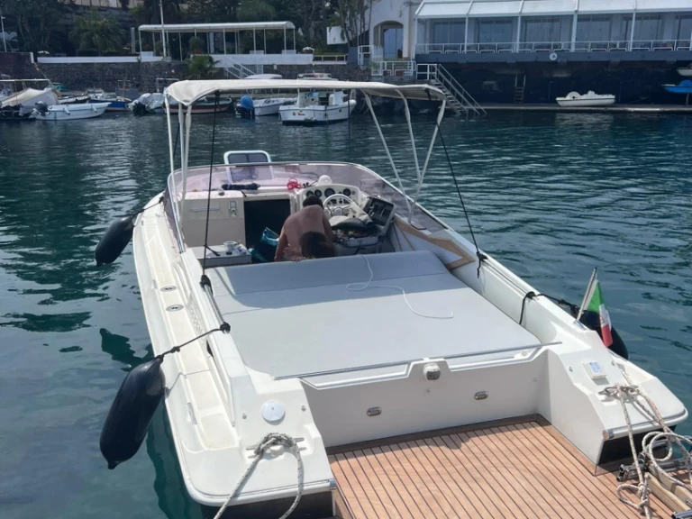 Wynajem łodzi PRIMATIST By Bruno Abbate First 25 w Catania na SamBoat 